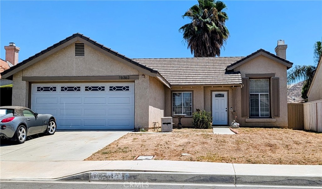 16362 Avenida De Loring Property Photo 2