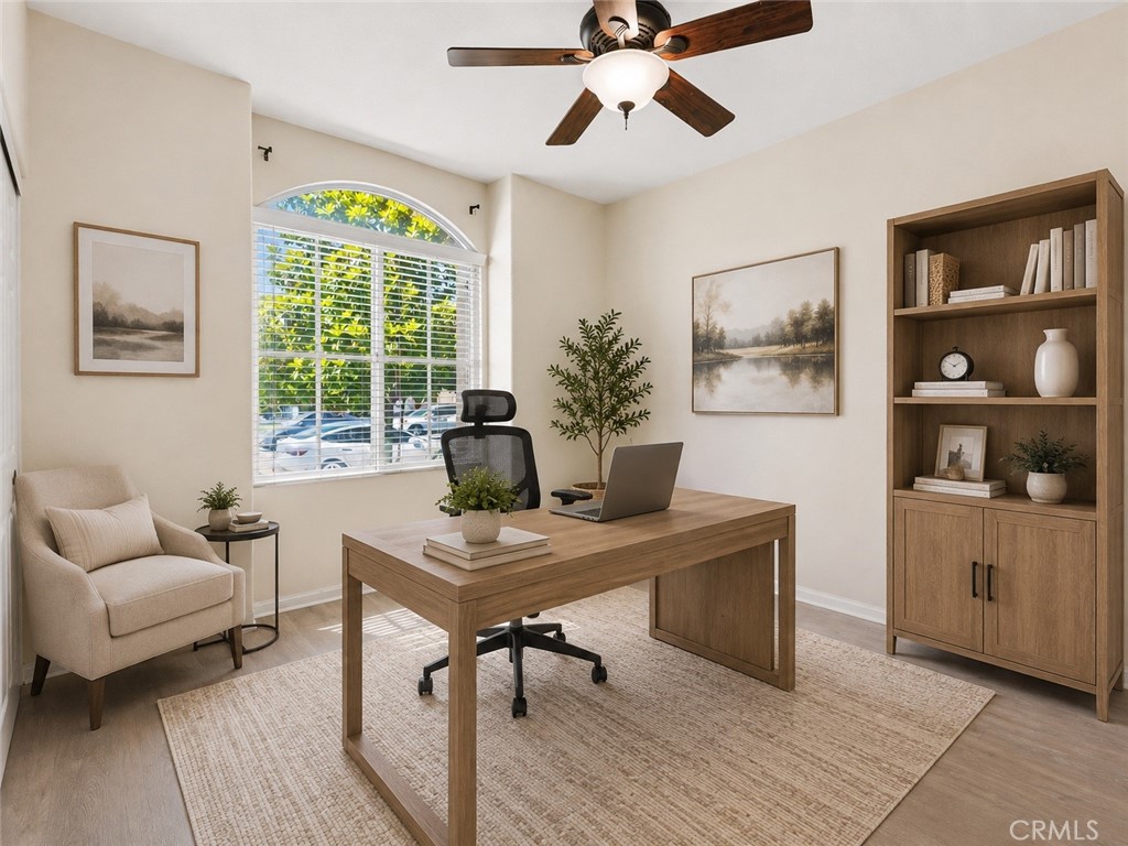 29535 Hyperion Property Photo 15