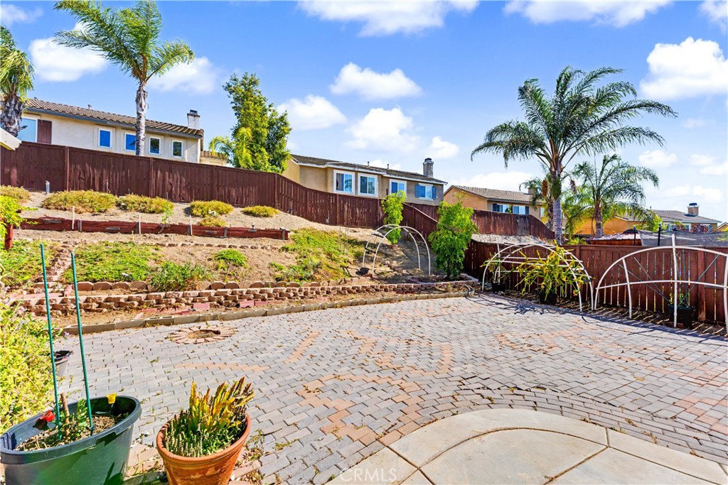 29535 Hyperion Property Photo 22