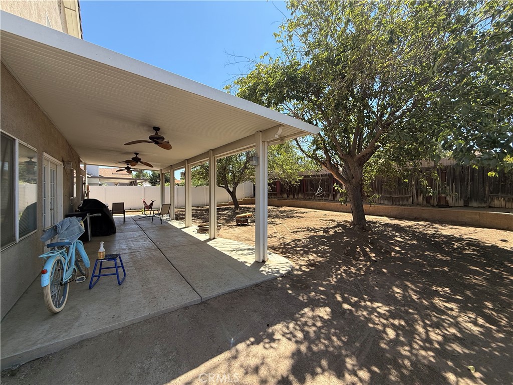 1312 Wrigley Property Photo 23