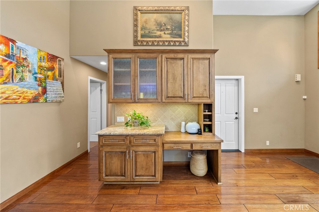 7660 Calle Del Bosque Property Photo 12