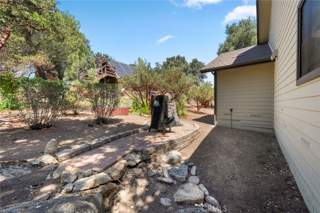 7660 Calle Del Bosque Property Photo 32