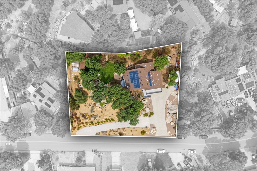 7660 Calle Del Bosque Property Photo 41