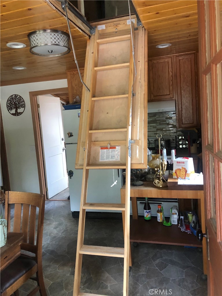 9112 Torrey Pines Road Property Photo 34