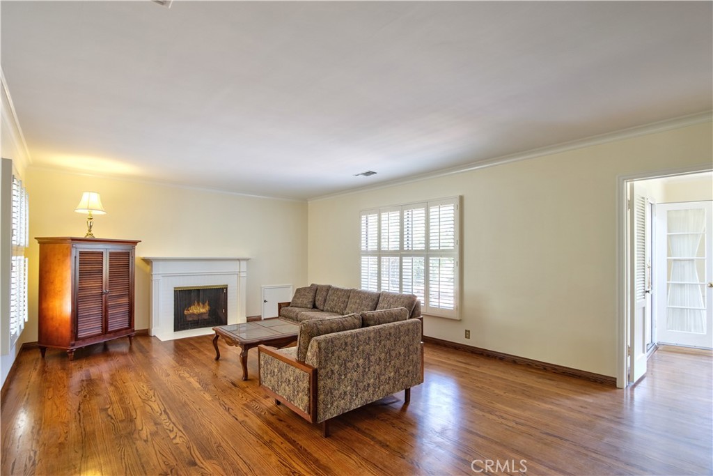 1505 E Armando Drive Property Photo 4