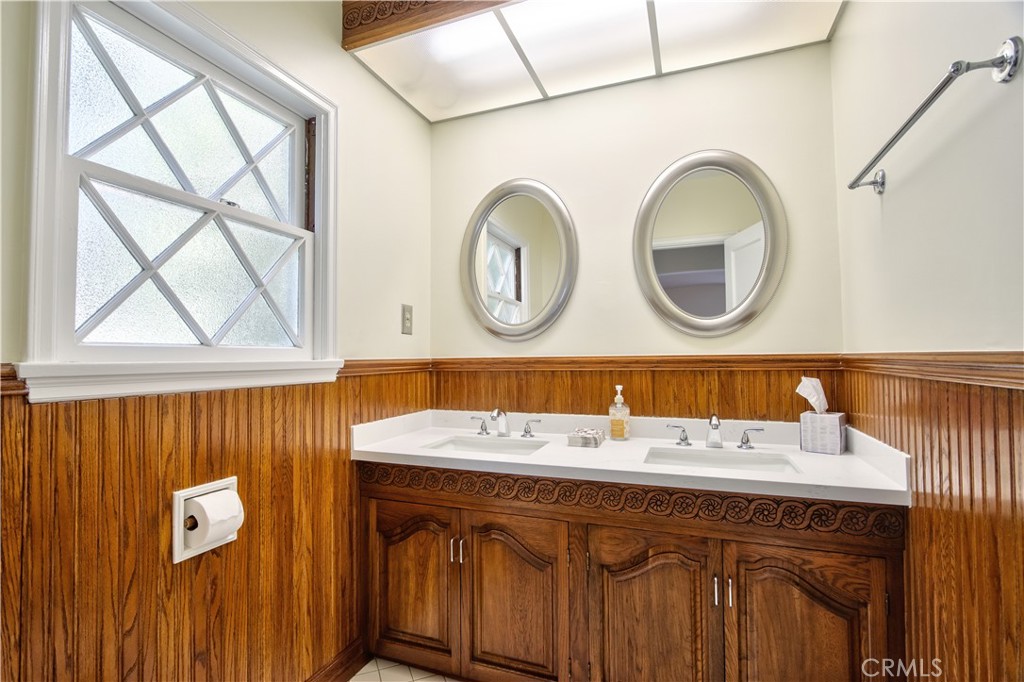 1505 E Armando Drive Property Photo 35