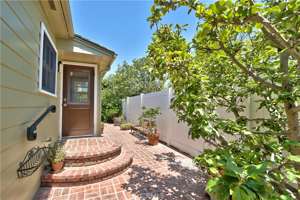 1505 E Armando Drive Property Photo 58