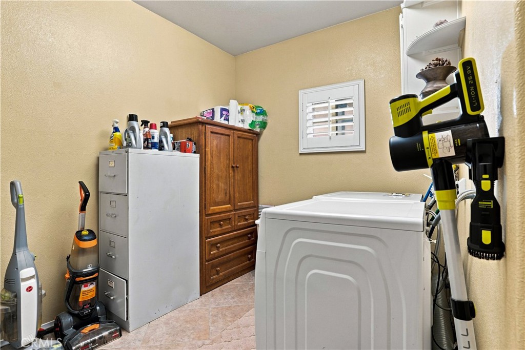 1390 Alabaster Avenue Property Photo 18
