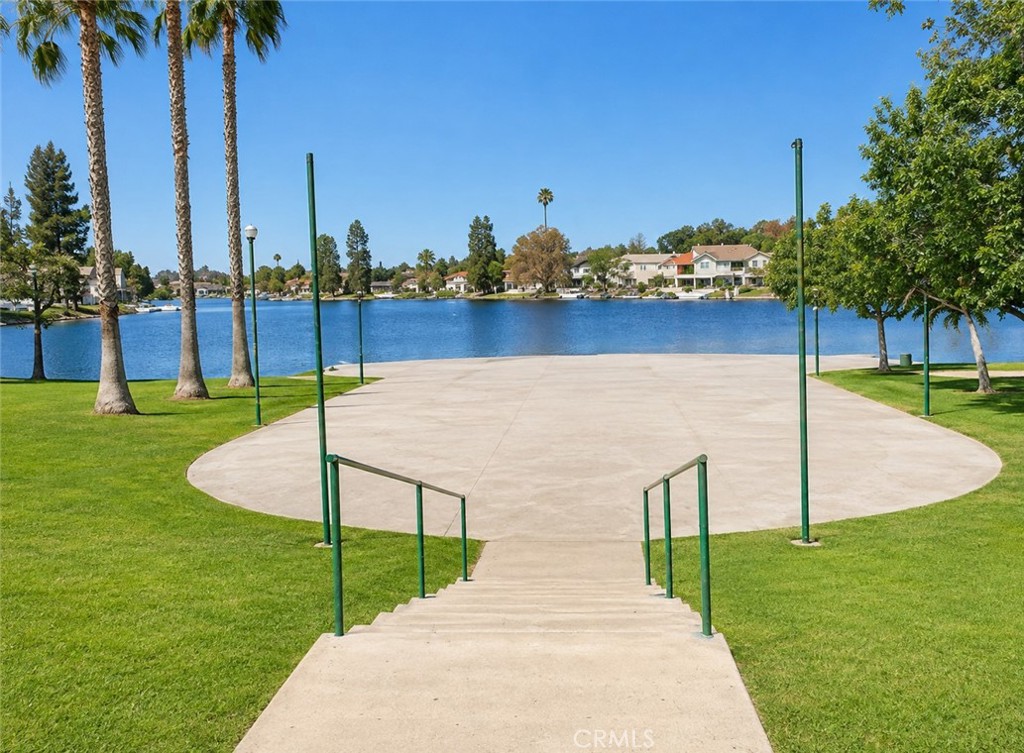 21792 Eveningside Lane Property Photo 38