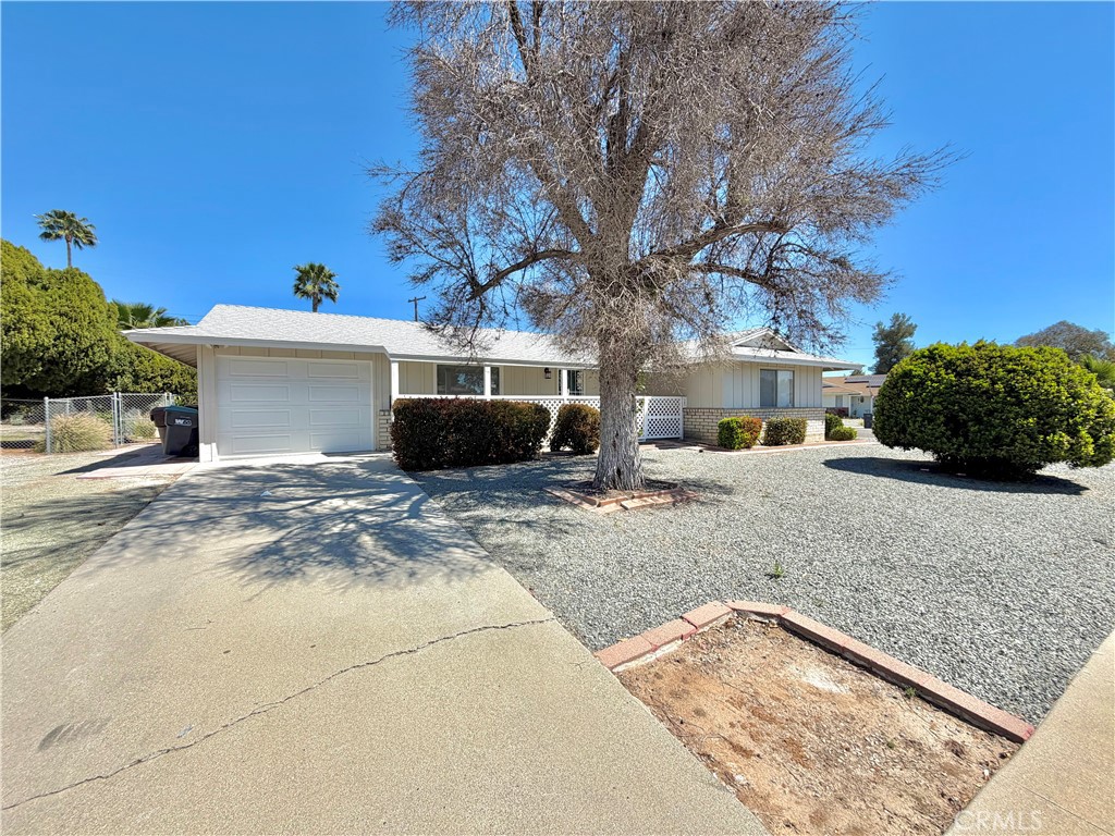 28880 Amersfoot Property Photo 1