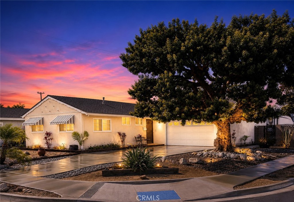 6725 Sequoia Property Photo 1