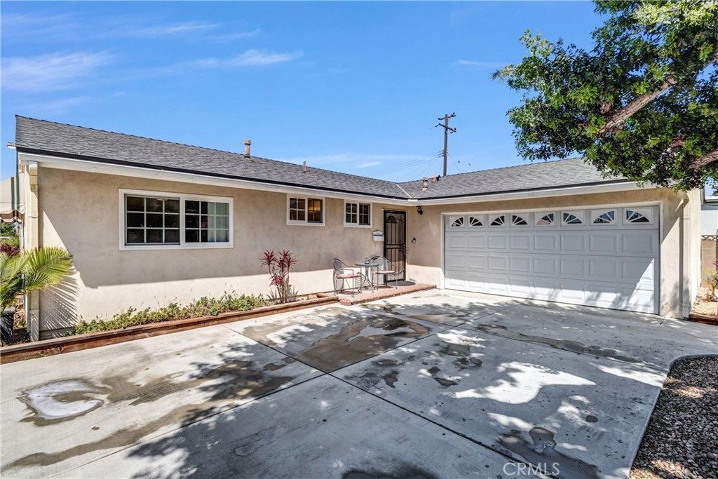 6725 Sequoia Property Photo 3