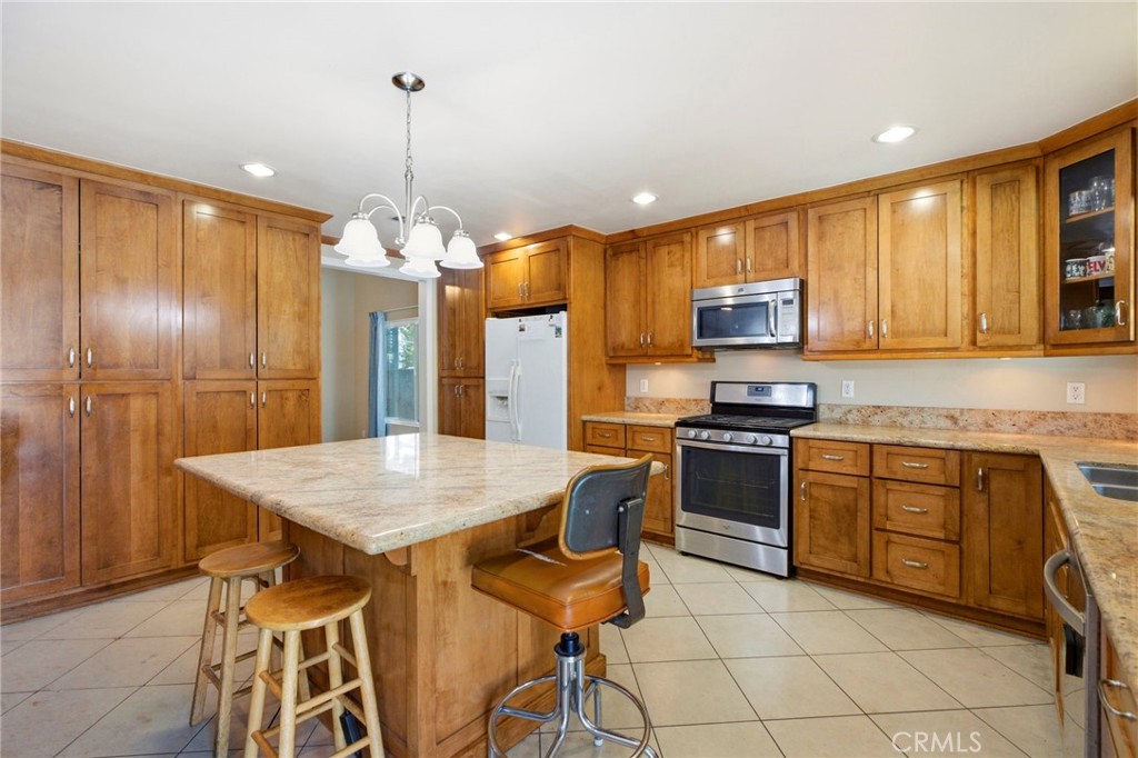 1193 W 13th Street Property Photo 18