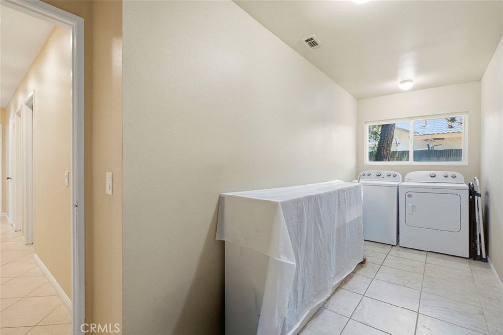 1193 W 13th Street Property Photo 29