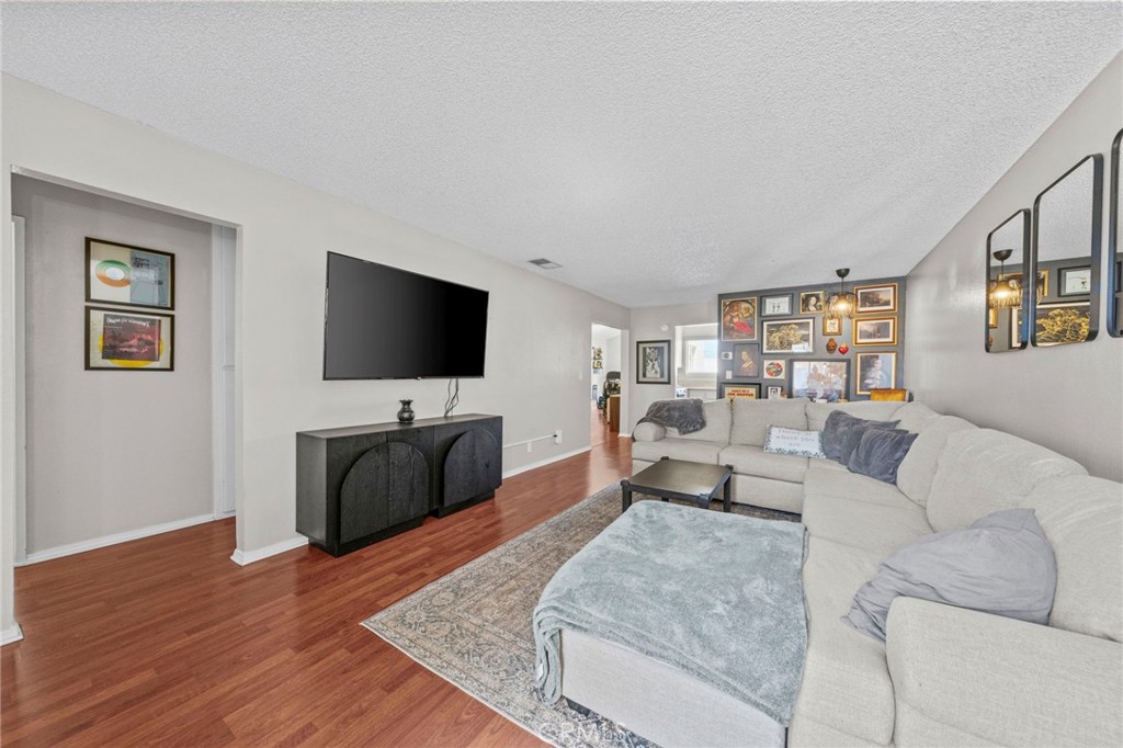 27620 Connie Property Photo 6