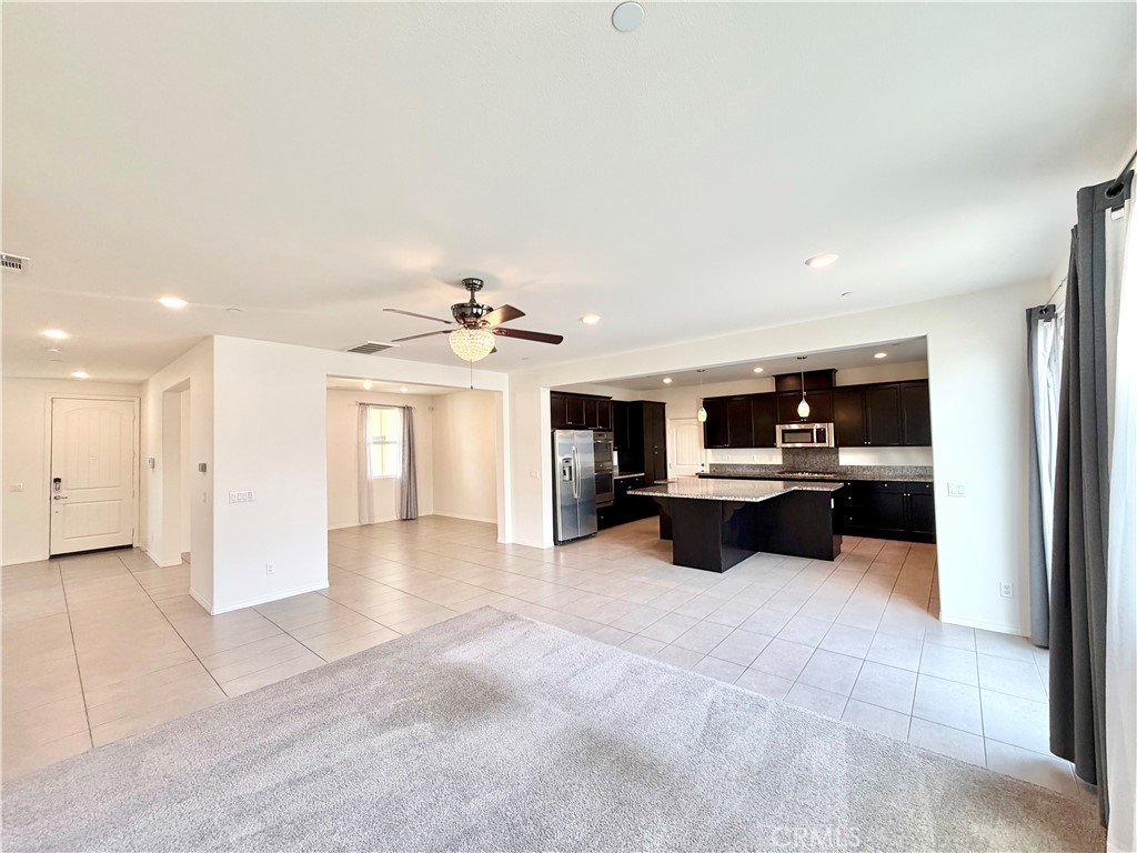 30136 Sutton Court Property Photo 11