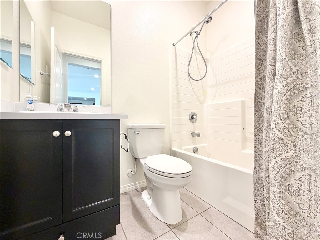 30136 Sutton Court Property Photo 15