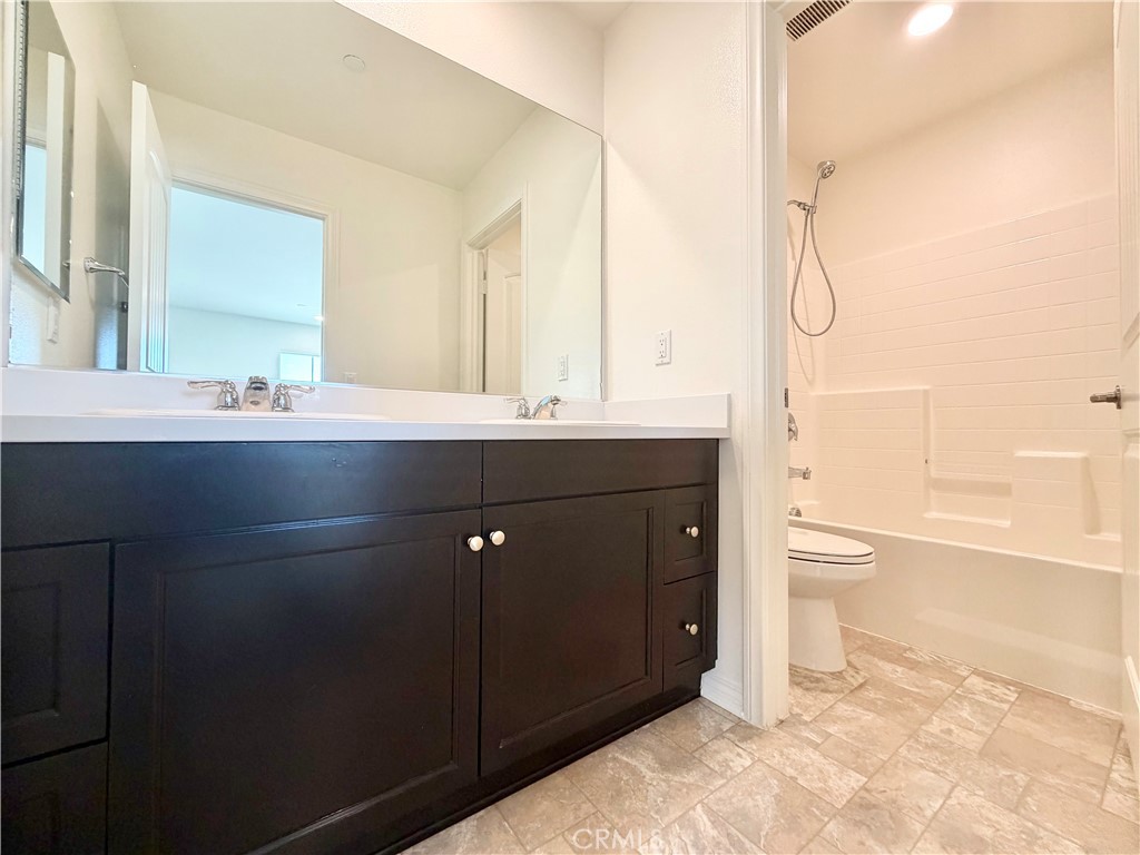 30136 Sutton Court Property Photo 24