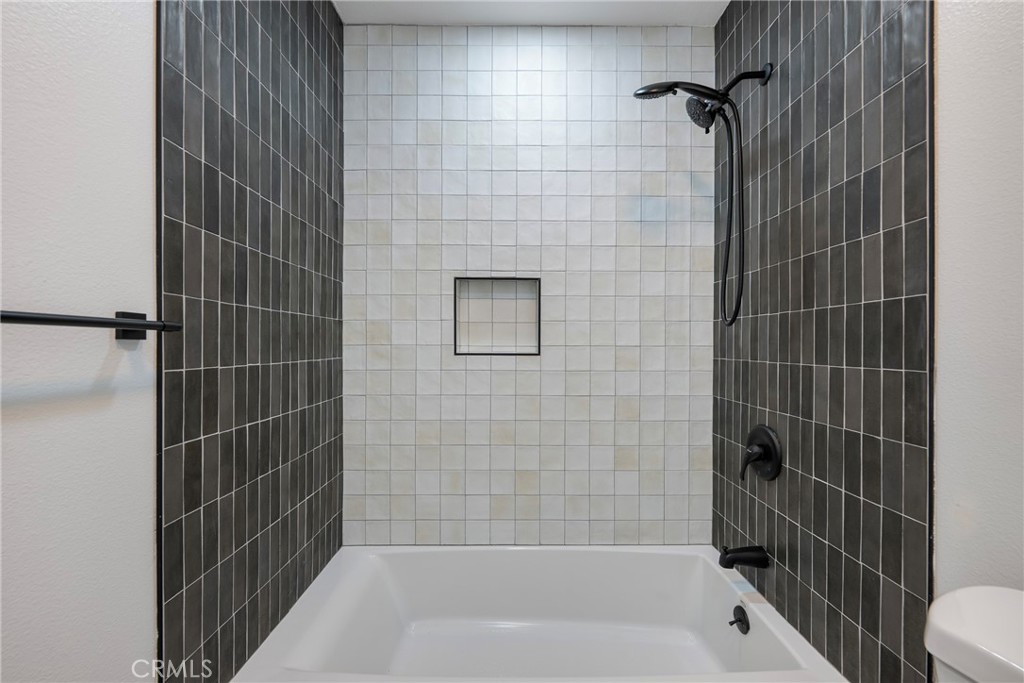 5402 Jefferson Property Photo 47