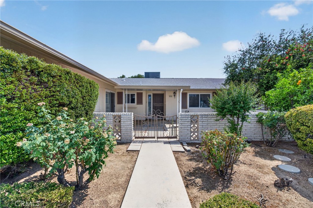 26125 Mccall Boulevard Property Photo 3