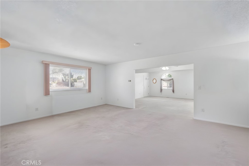 26125 Mccall Boulevard Property Photo 5