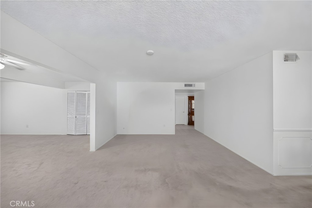 26125 Mccall Boulevard Property Photo 8