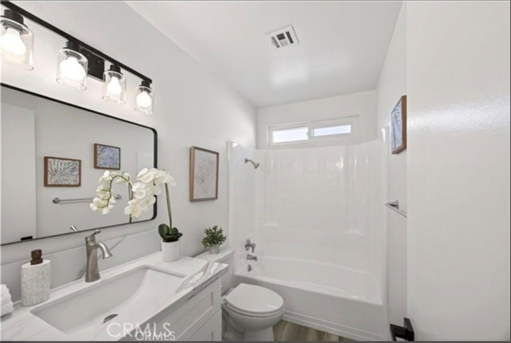 26170 Lancaster Property Photo 15