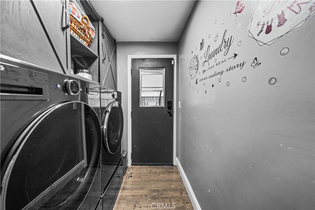 200 S Emerald Drive 22 Property Photo 35