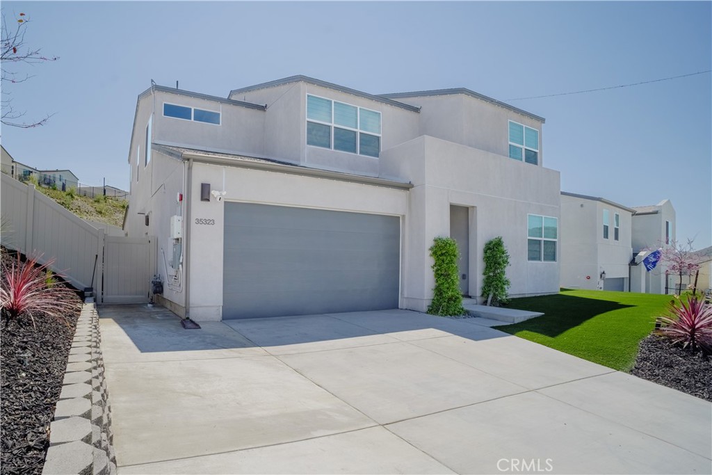 35323 Orchard Trail Property Photo 2