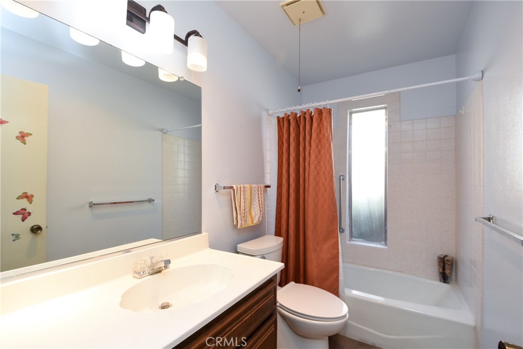 2115 Flame Tree Property Photo 20
