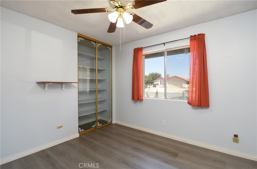 2115 Flame Tree Property Photo 21