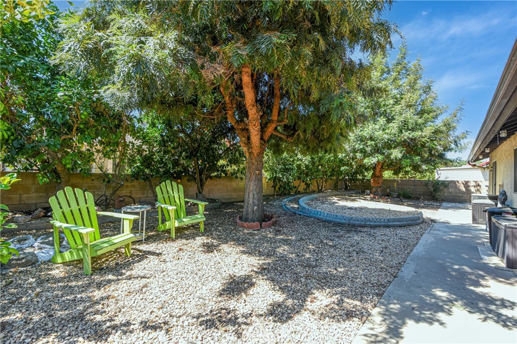 2115 Flame Tree Property Photo 23