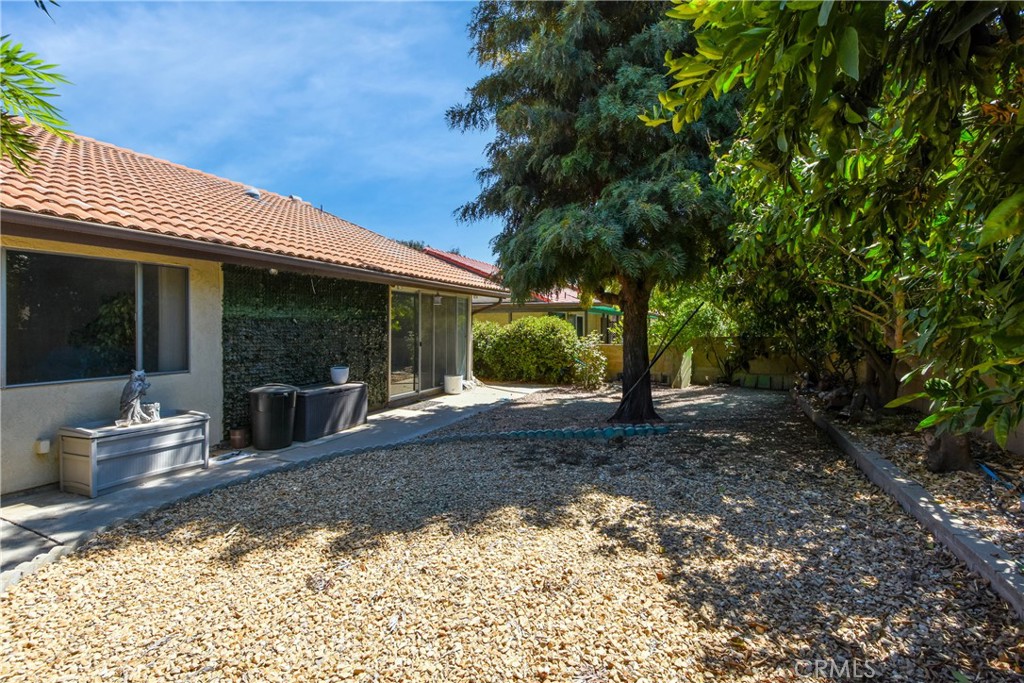 2115 Flame Tree Property Photo 24