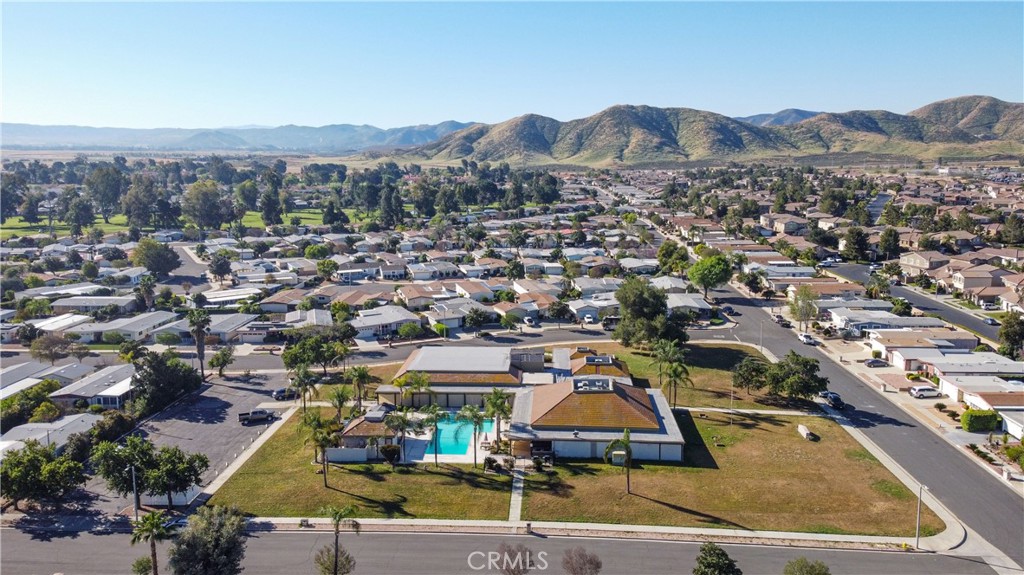2115 Flame Tree Property Photo 30