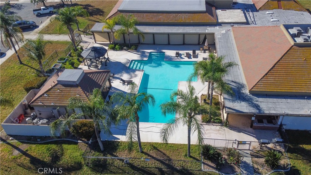 2115 Flame Tree Property Photo 31