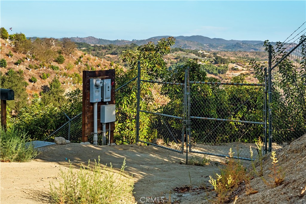 22103 Carancho Property Photo 3