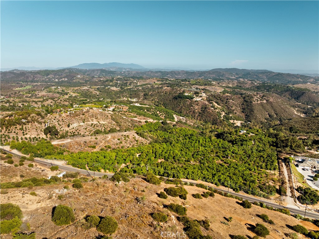 22103 Carancho Property Photo 11