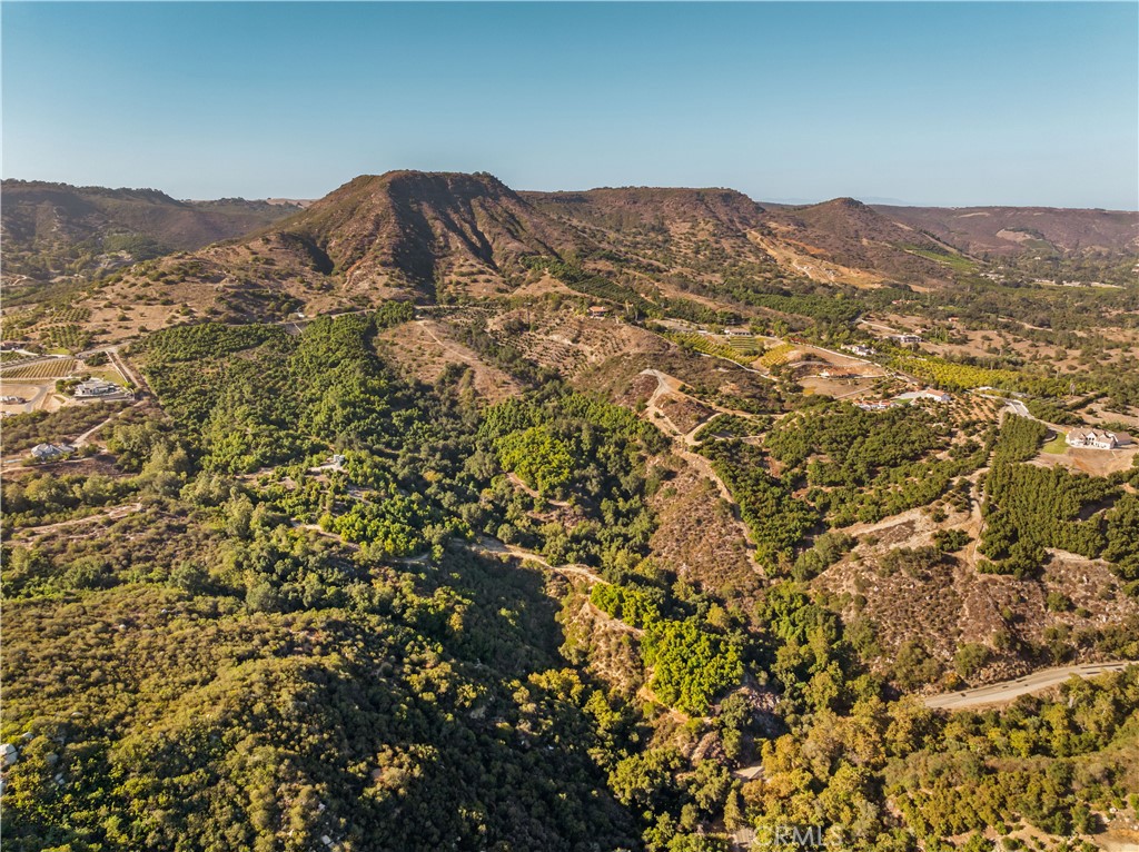 22103 Carancho Property Photo 21