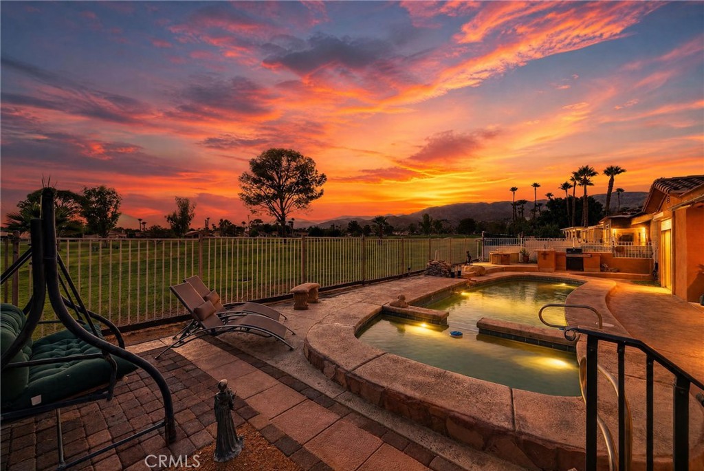 9757 Oakmount Boulevard Property Photo