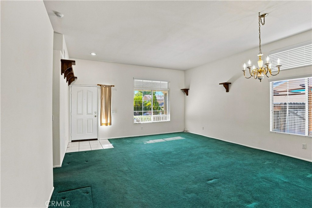 33431 Chelsea Property Photo 3
