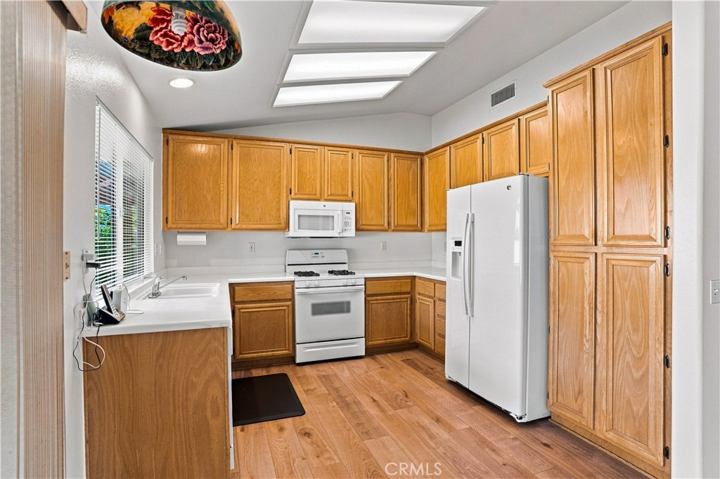 33431 Chelsea Property Photo 6