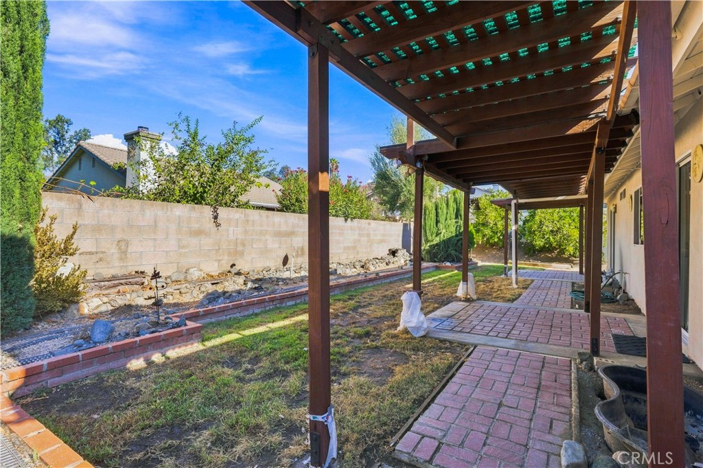 33431 Chelsea Property Photo 22