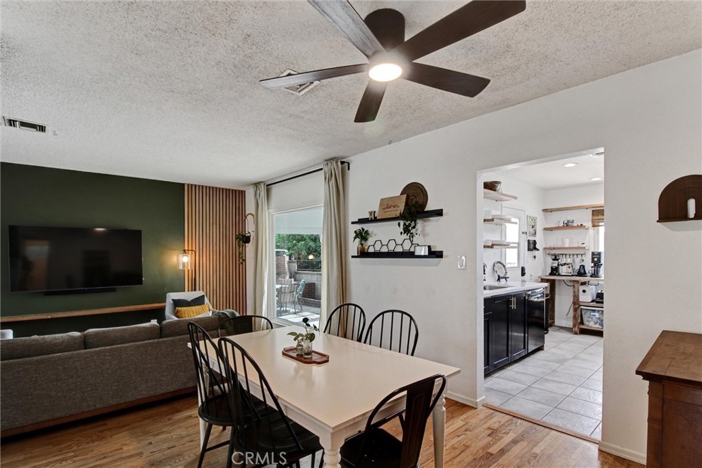 1247 Devon Property Photo 9