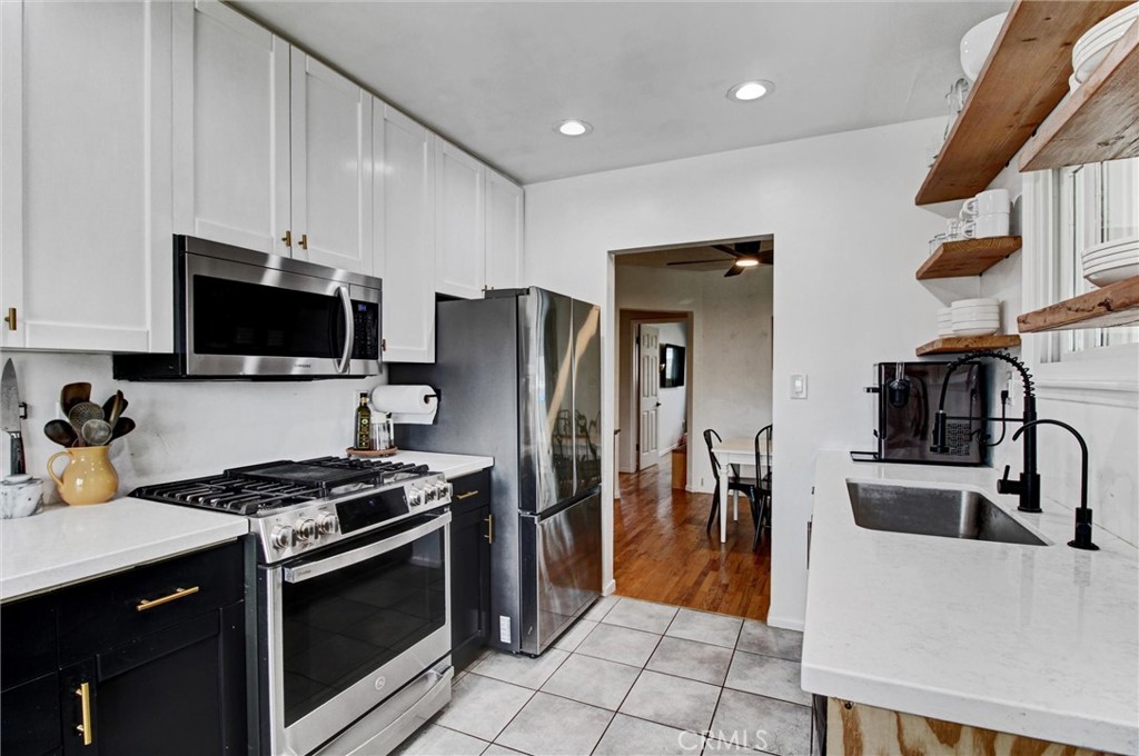 1247 Devon Property Photo 11