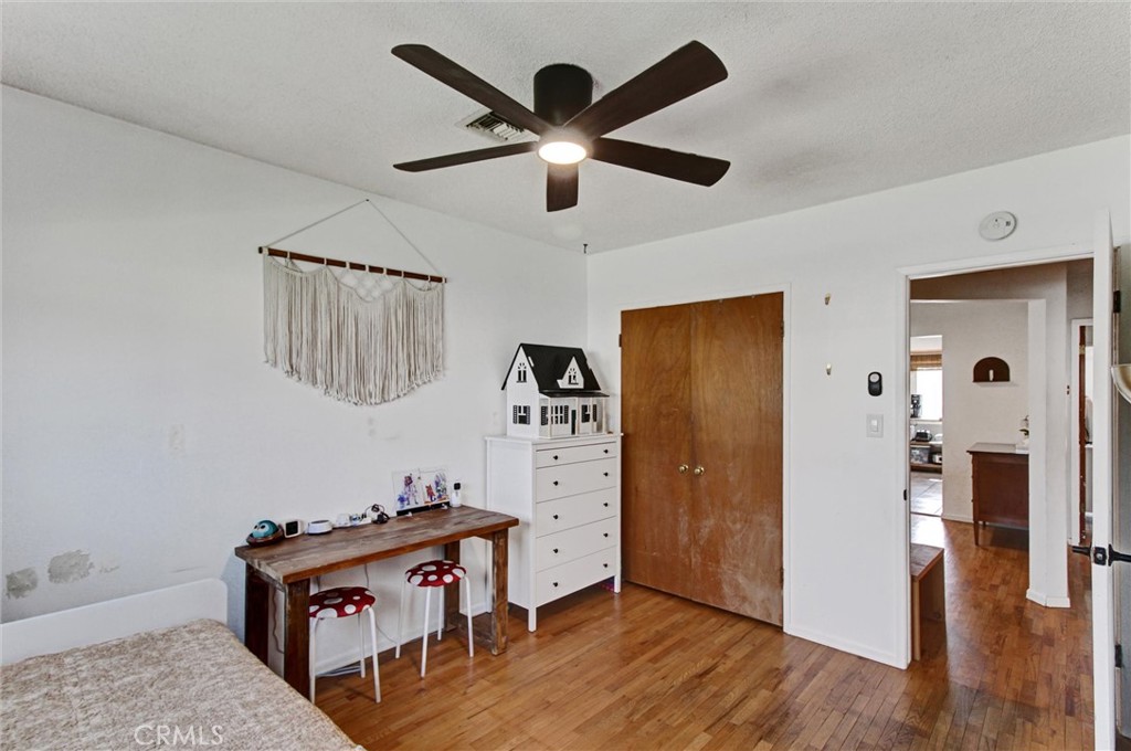 1247 Devon Property Photo 15