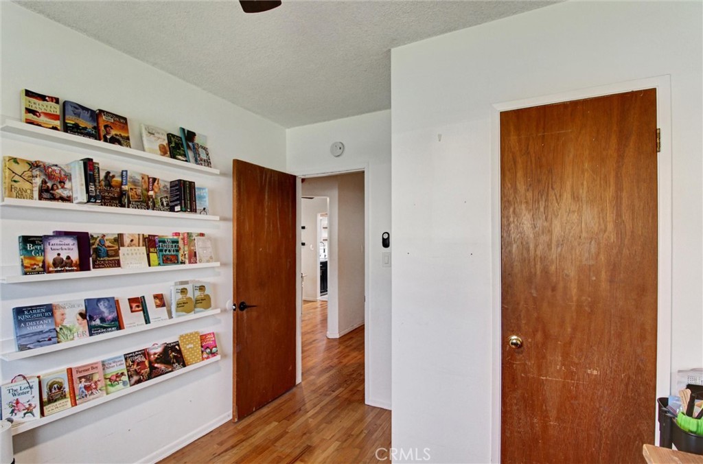 1247 Devon Property Photo 17