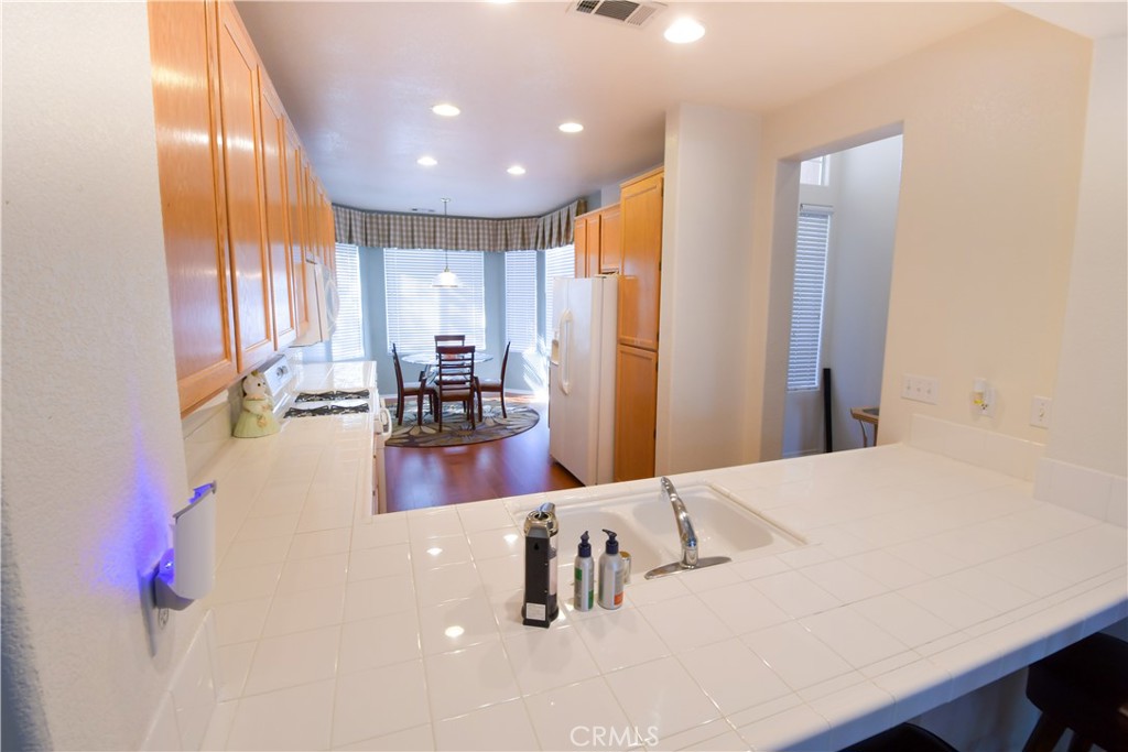 28631 Coolwater Court Property Photo 7