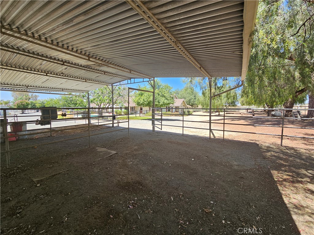 22530 Rolling Meadows Property Photo 15