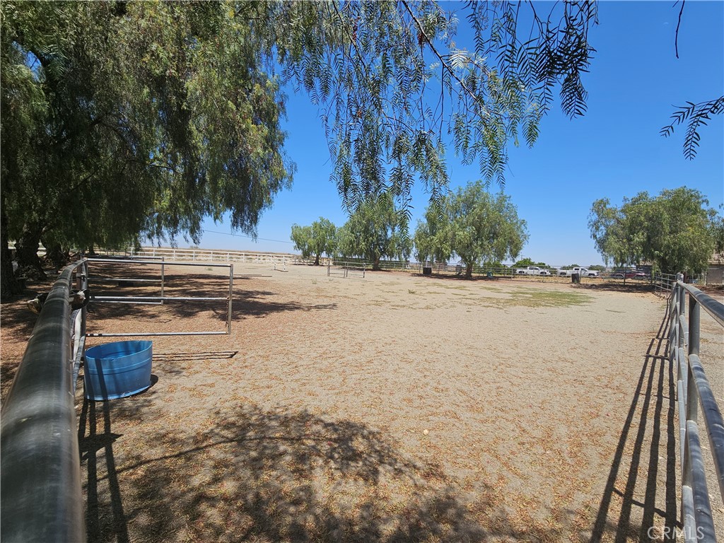 22530 Rolling Meadows Property Photo 17