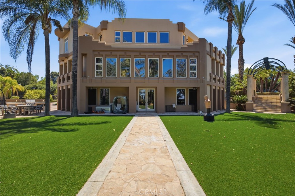 6930 Sandtrack Property Photo 4